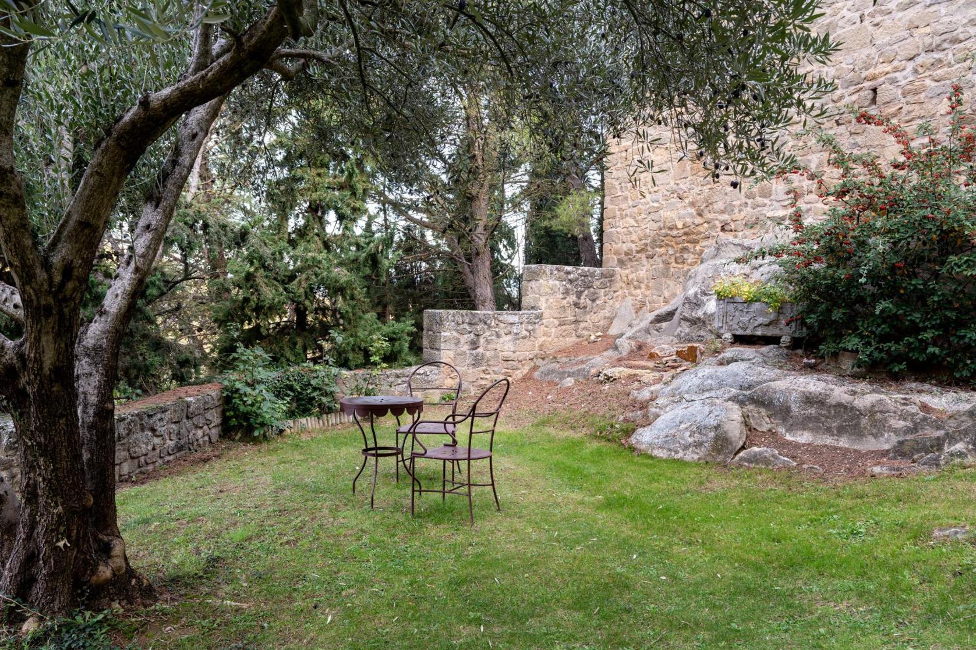 Parador de Sos del Rey Católico Exterior foto